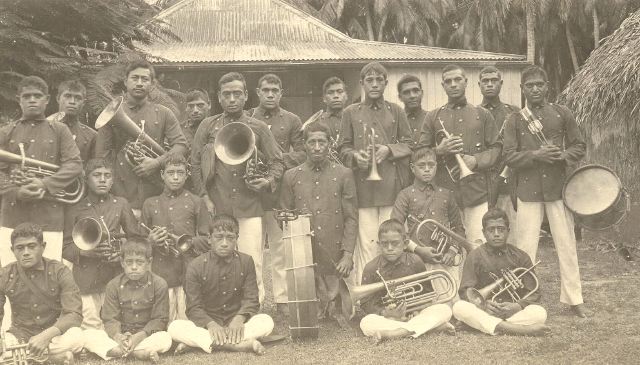 Fiji-III-p.43.jpg