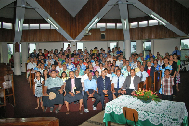 34 Oinafa Congregation.JPG