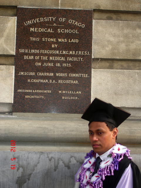 a. Medical School Plaque.JPG